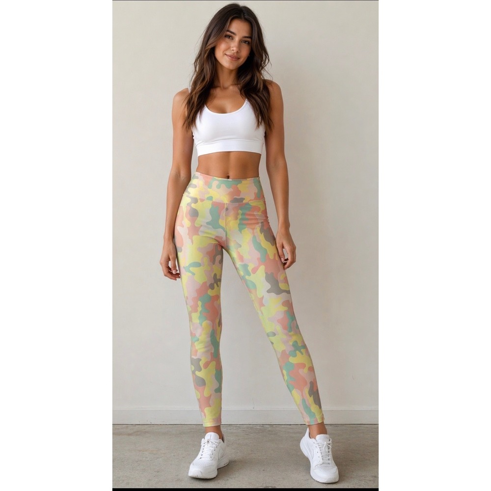 Cabana by‎ Crown & Ivy Womens Pastel Camo High Rise Leggings - M